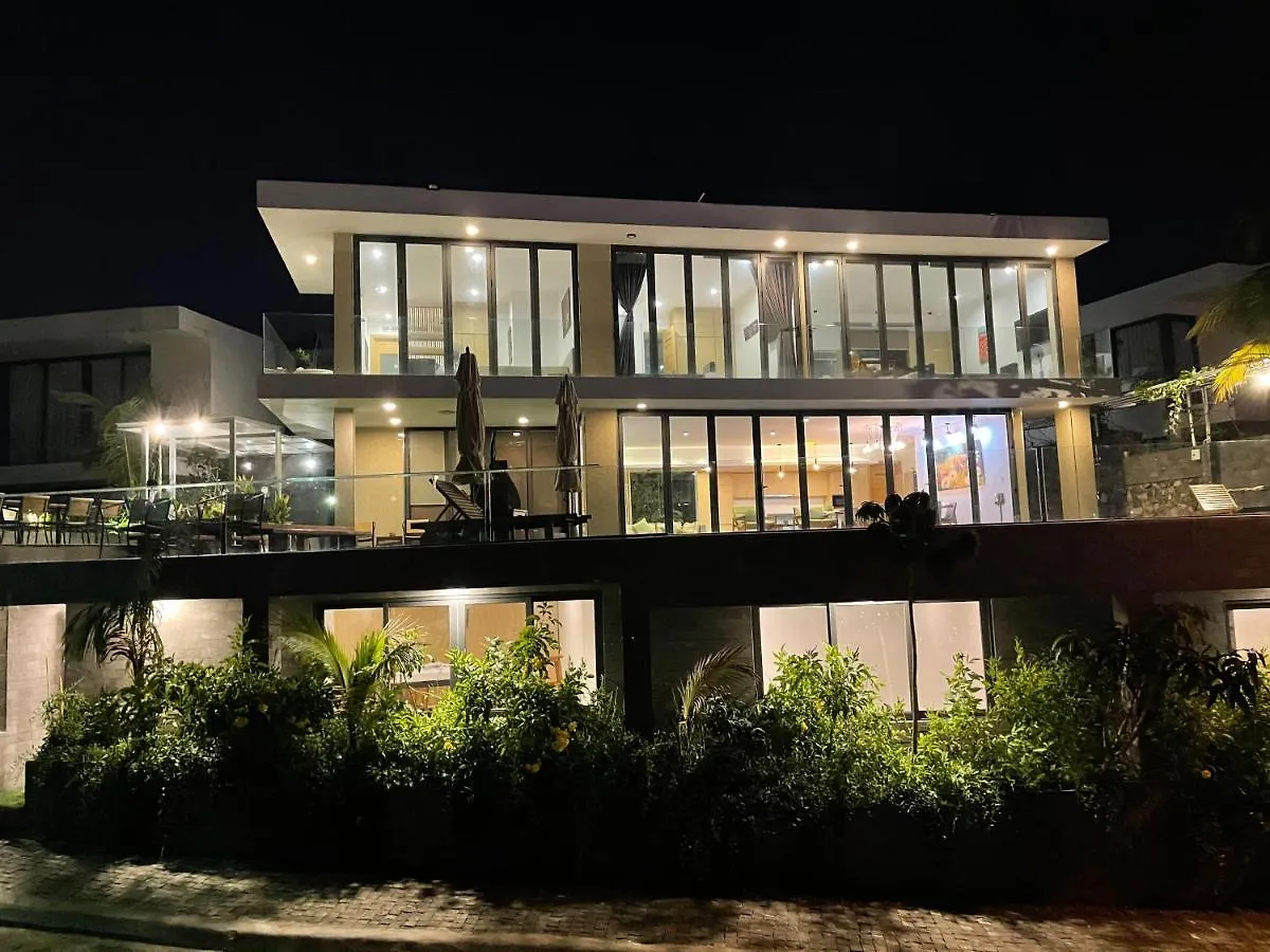 Harbor View Villa نها ترانج