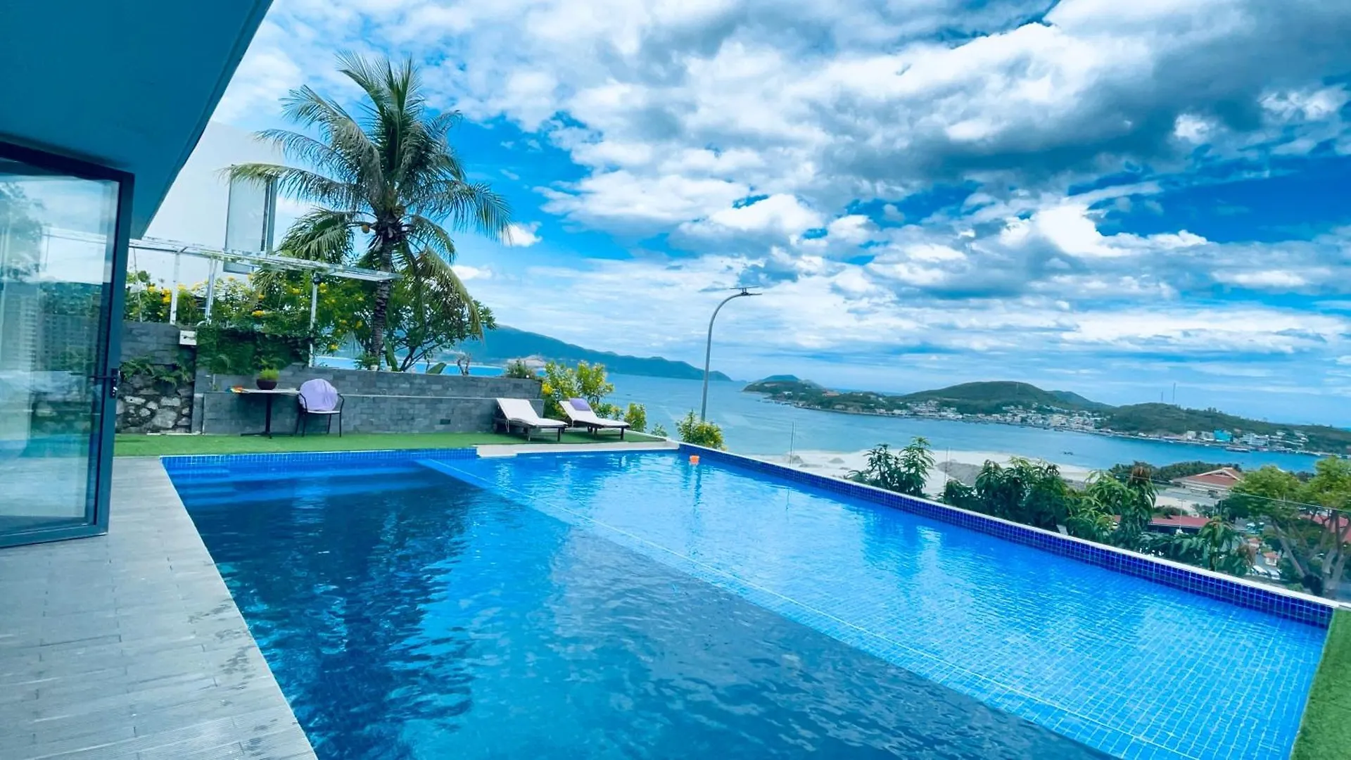 Harbor View Villa نها ترانج