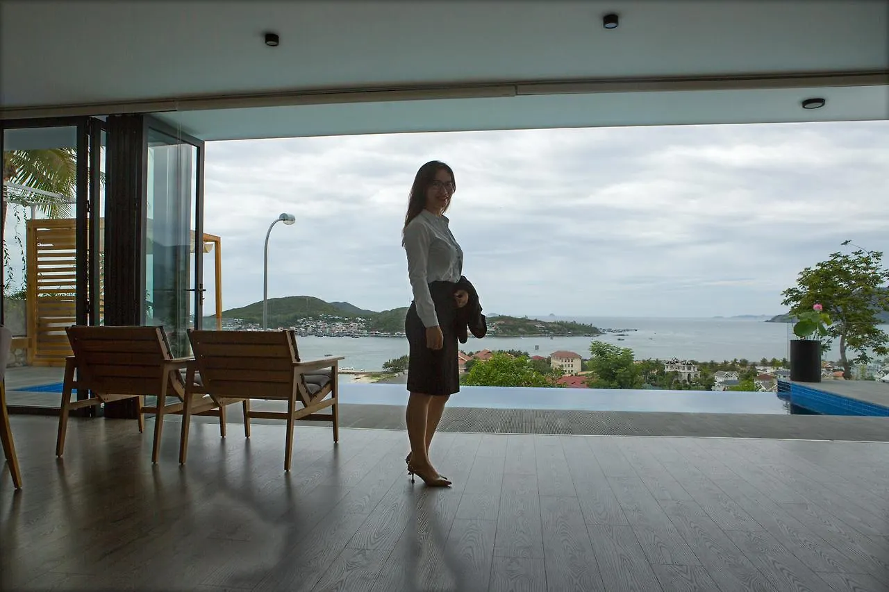 Harbor View Villa Nha Trang 0*,  Vietname